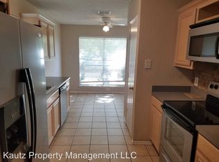 5615 Northstar Ln, Arlington, TX 76017