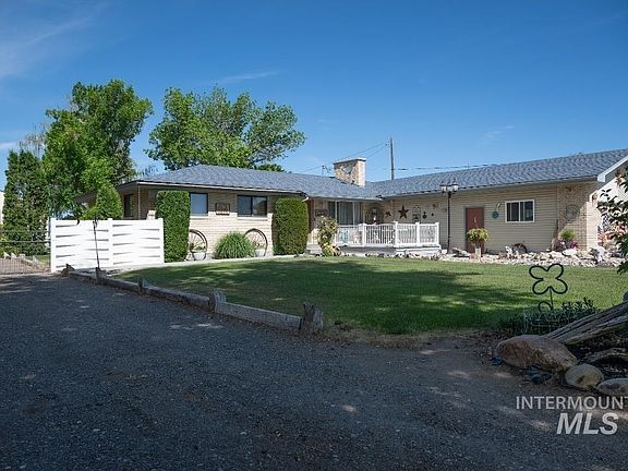 3rd image of 3080 Hiland Ave