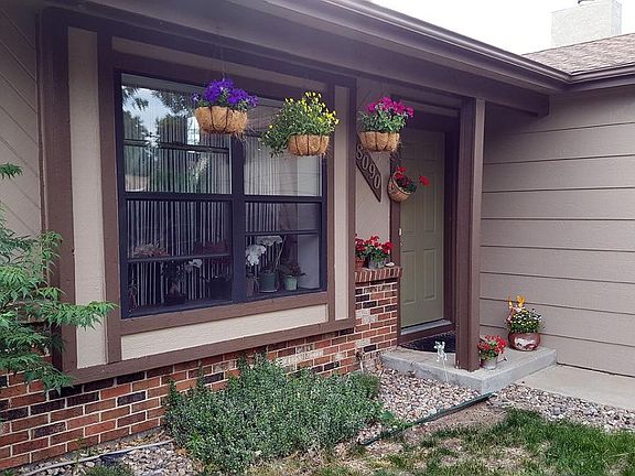 3rd image of 8090 Freemantle Dr