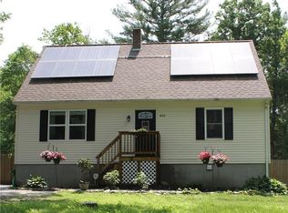 462 Main St, Sterling, CT 06377