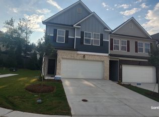 4732 Fullerton Dr, Oakwood, GA 30566