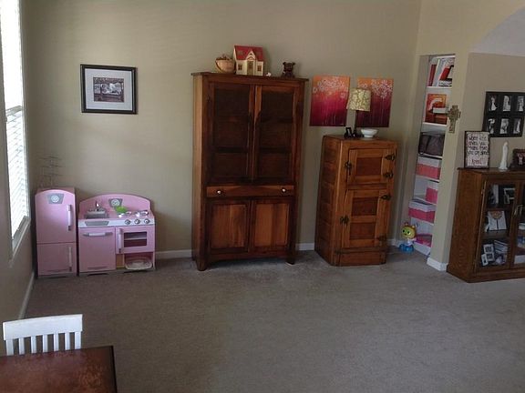 4th image of 1911 Emerald Pines Ln
