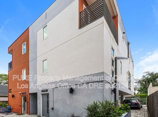 10706 Camarillo St #10708.5, North Hollywood, CA 91602