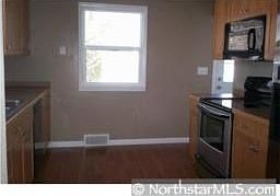1st image of 548 Glendale St