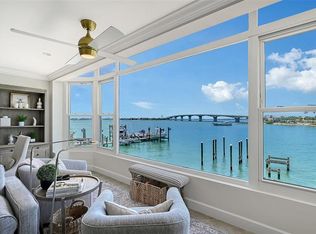 174 Golden Gate Point #22, Sarasota, FL 34236