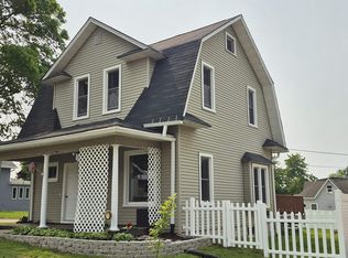 725 10th St, Fennimore, WI 53809