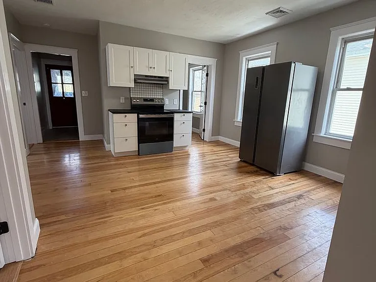 19 Endicott St #3 — Photo 7