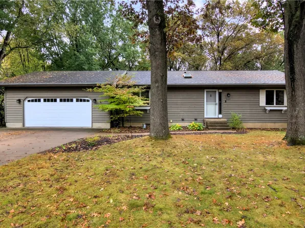 2920 Plum Tree Circle N, Menomonie, WI 54751
