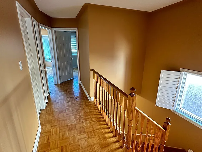 141 Foxchase Ave — Photo 12