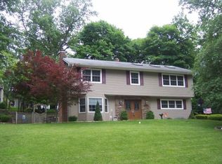 21 Valley View Trl, Sparta, NJ 07871