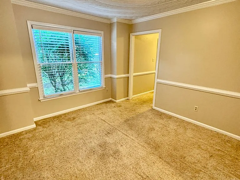 1332 Gravenhurst Cir — Photo 9