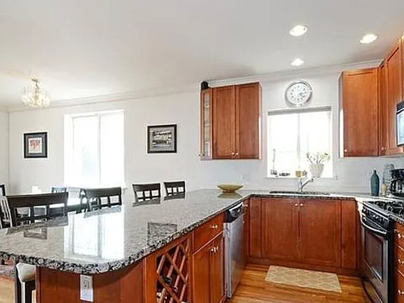 4th image of 1514 W Thomas St #4-B