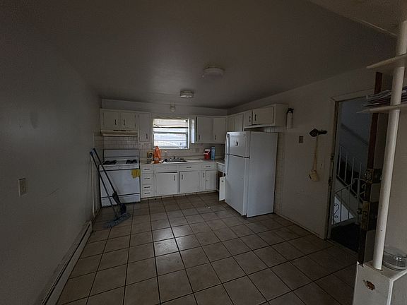 5th image of 111 Lenox St #3C
