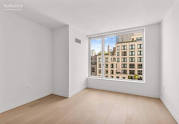 5th image of 450 Washington St #1101