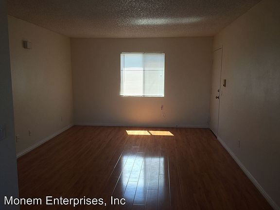 3rd image of 7756 Laurel Canyon Blvd APT 2