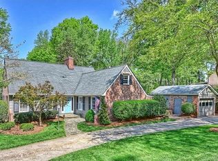 2333 Huntingtowne Farms Ln, Charlotte, NC 28210