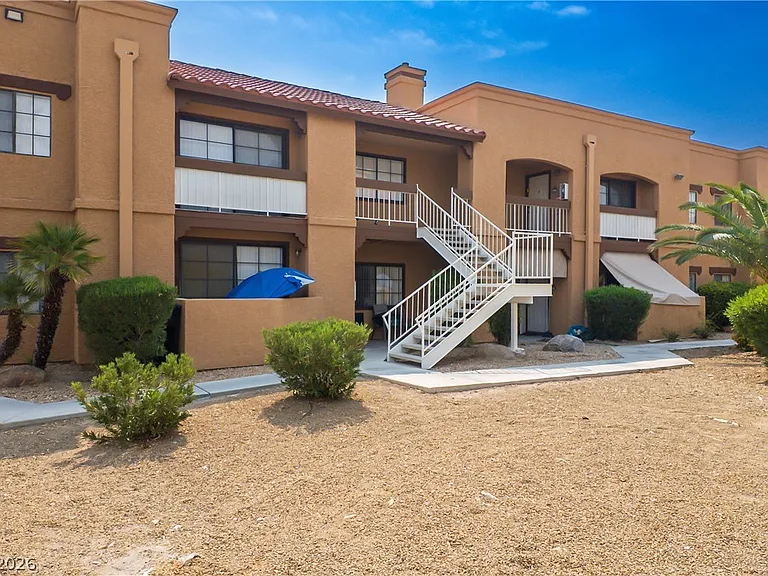 5170 S Jones Blvd #206 — Photo 20