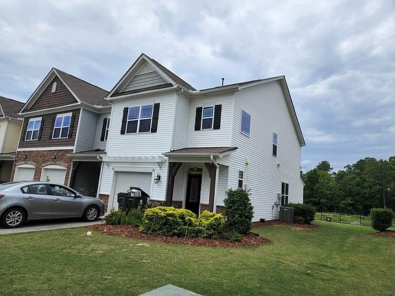 Front side of the house showing all the extra windows for tons of natural light