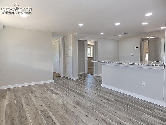 5th image of 502 Pueblo Ave