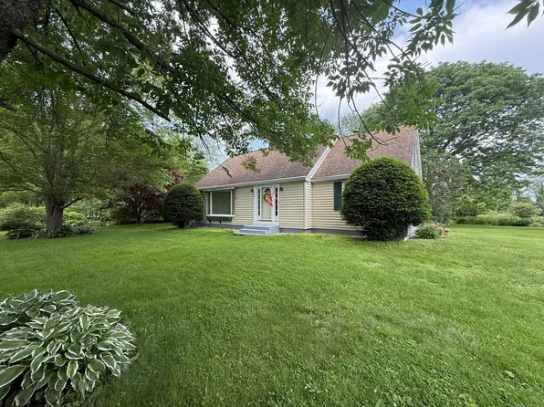 432 Allen Hill Road, Brooklyn, CT 06234