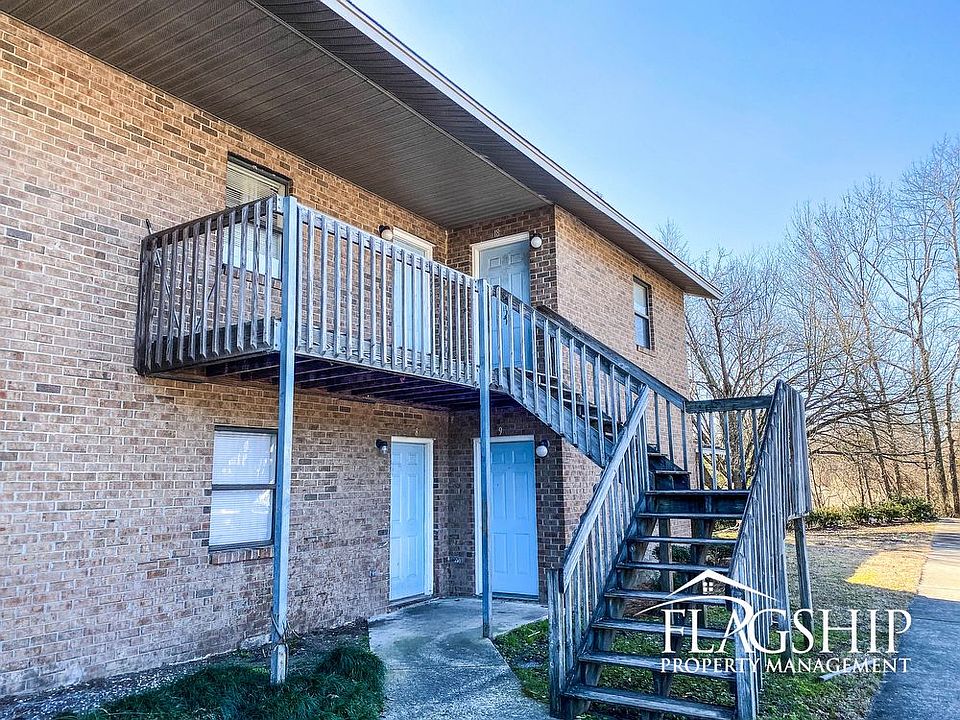 1st image of 707 Patton Cir APT 9