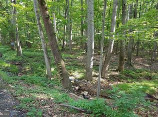 353 White Mule Ln, Harpers Ferry, WV 25425