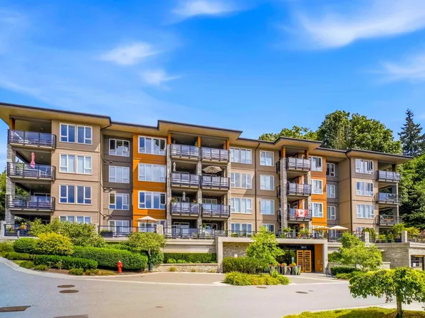 3911 Cates Landing Way #203, North Vancouver, BC V7G 0A6