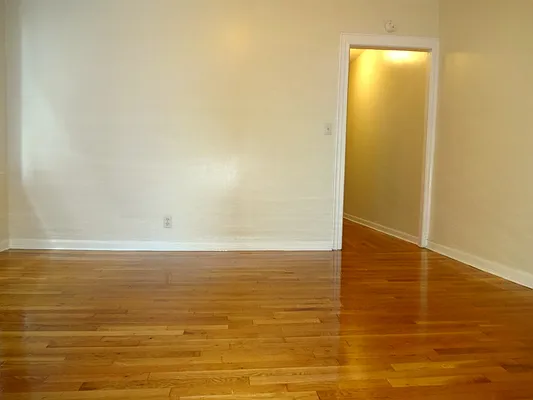 Rented by Ferson Associates LLC | media 36