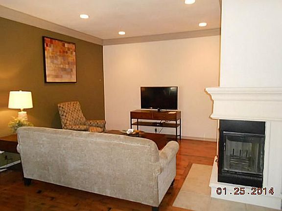 3rd image of 5541 Amapola Ave