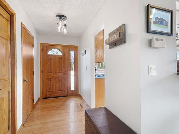 5th image of 1354 Knoll Dr