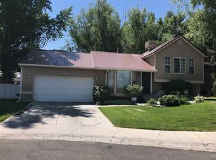 2244 N Hollow Cir, Elko, NV 89801