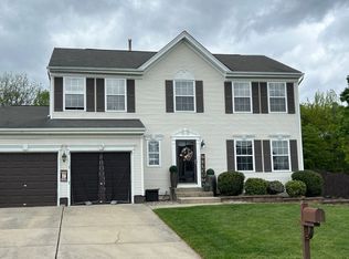 153 Landing Dr, Deptford, NJ 08096