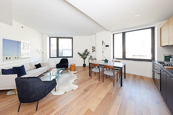 1st image of 411 W 35th St APT 4W