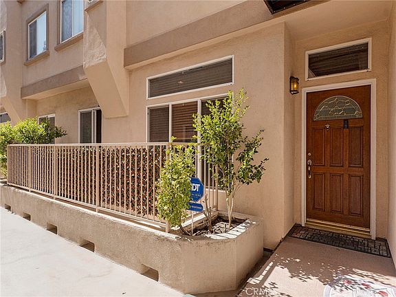 5th image of 5242 Vesper Ave APT 7