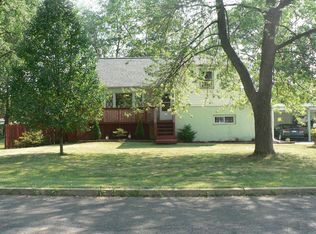 546 Maple St, Warminster, PA 18974