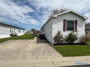 315 Parkview Dr #96, Bowling Green, OH