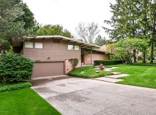 3174 Bonnell Ave SE, East Grand Rapids, MI