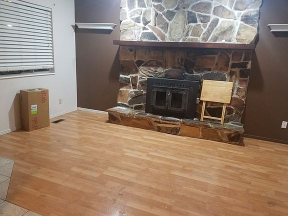 2nd image of 1988 N 180 W
