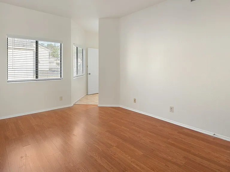 4339 Nobel Dr #110 — Photo 24