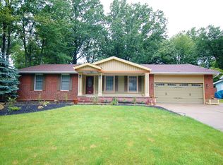 251 Fox Run, Cortland, OH