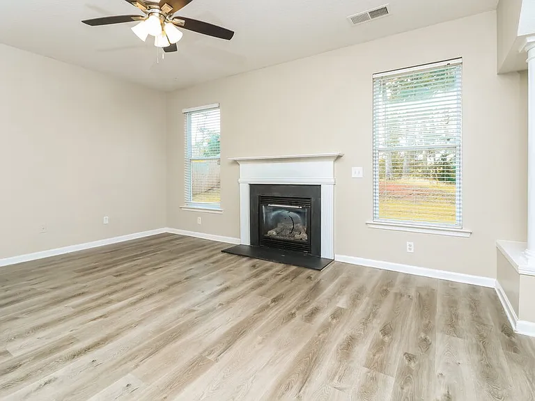 340 Darbys Run Ct — Photo 5