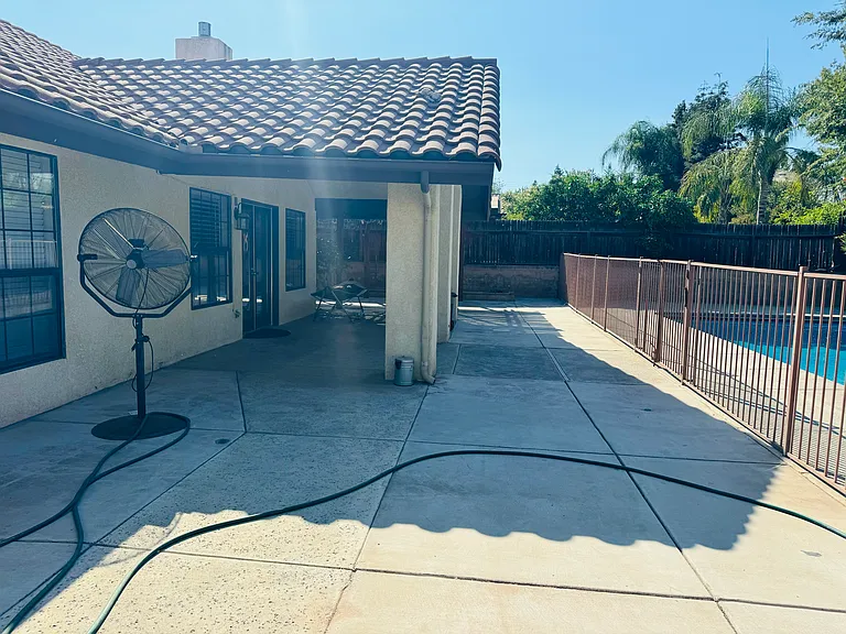 6400 Highland Knolls Dr — Photo 34