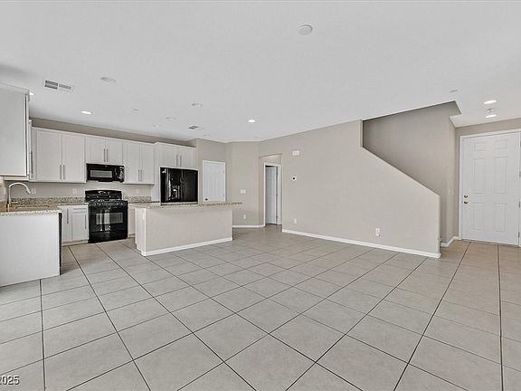 4th image of 117 Destiny Orchard Ct