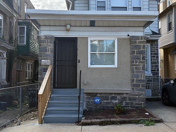 2nd image of 6116 W Oxford St