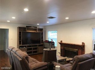 8437 Oswego St, Sunland, CA 91040