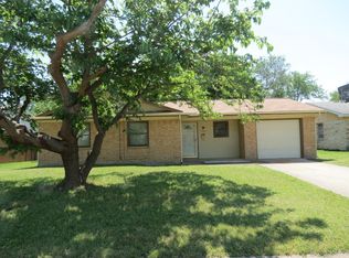 1446 Shorehaven Dr, Garland, TX 75040