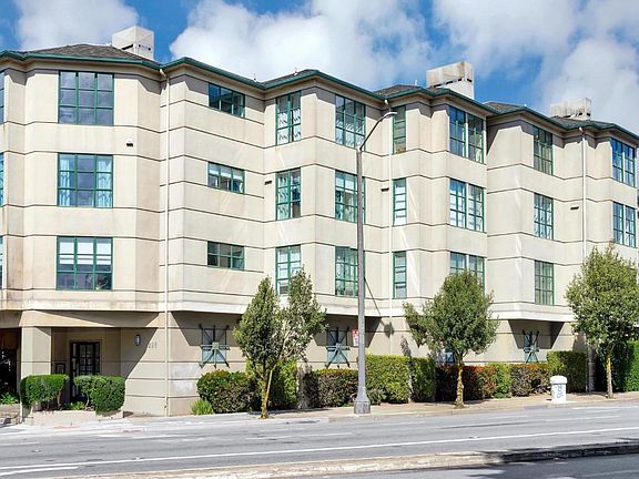 2nd image of 298 Portola Dr APT 204