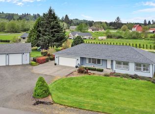 21 Monroe Drive, Cathlamet, WA 98612