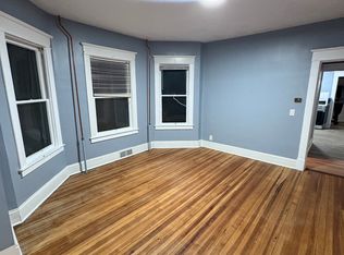 1642 Avenue B #1, Schenectady, NY 12308