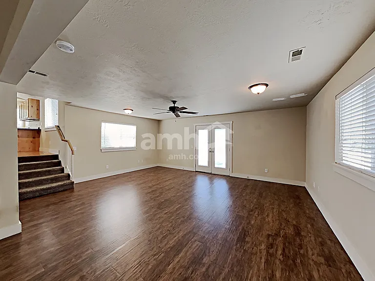 282 W Bricker Dr — Photo 6